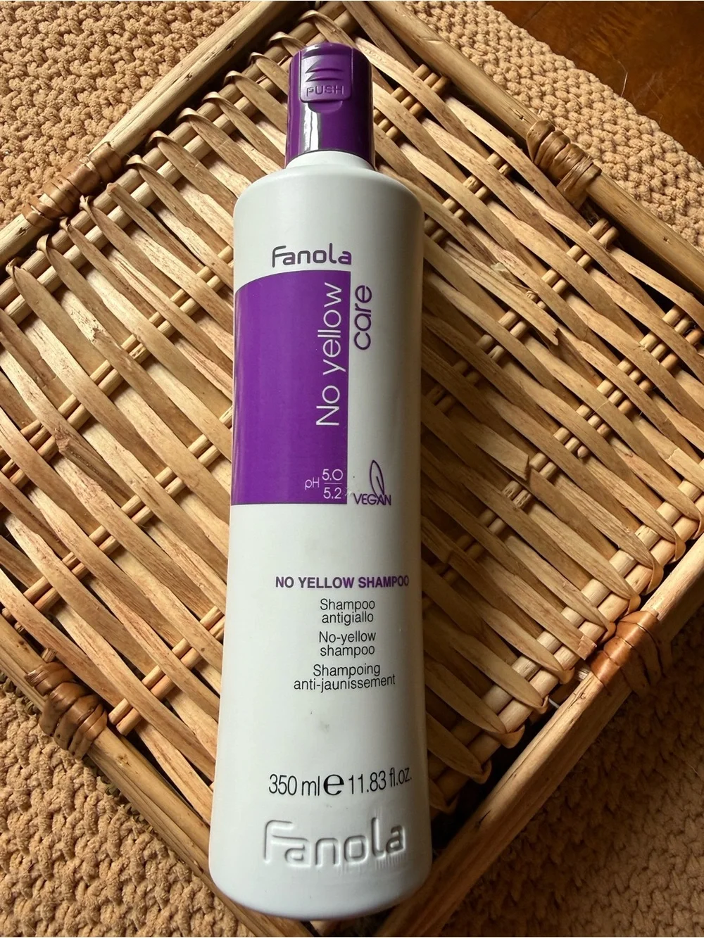 Nola No Yellow Care Shampoo - Purple/White